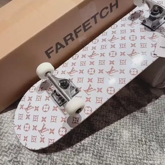 BROWN SKATEBOARD LV MONOGRAM CUSTOM 0506